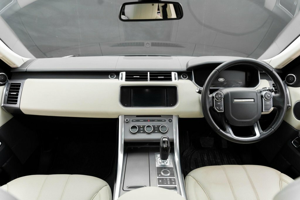Land Rover Range Rover Sport Sdv6 Hse 5-Door Grey #24
