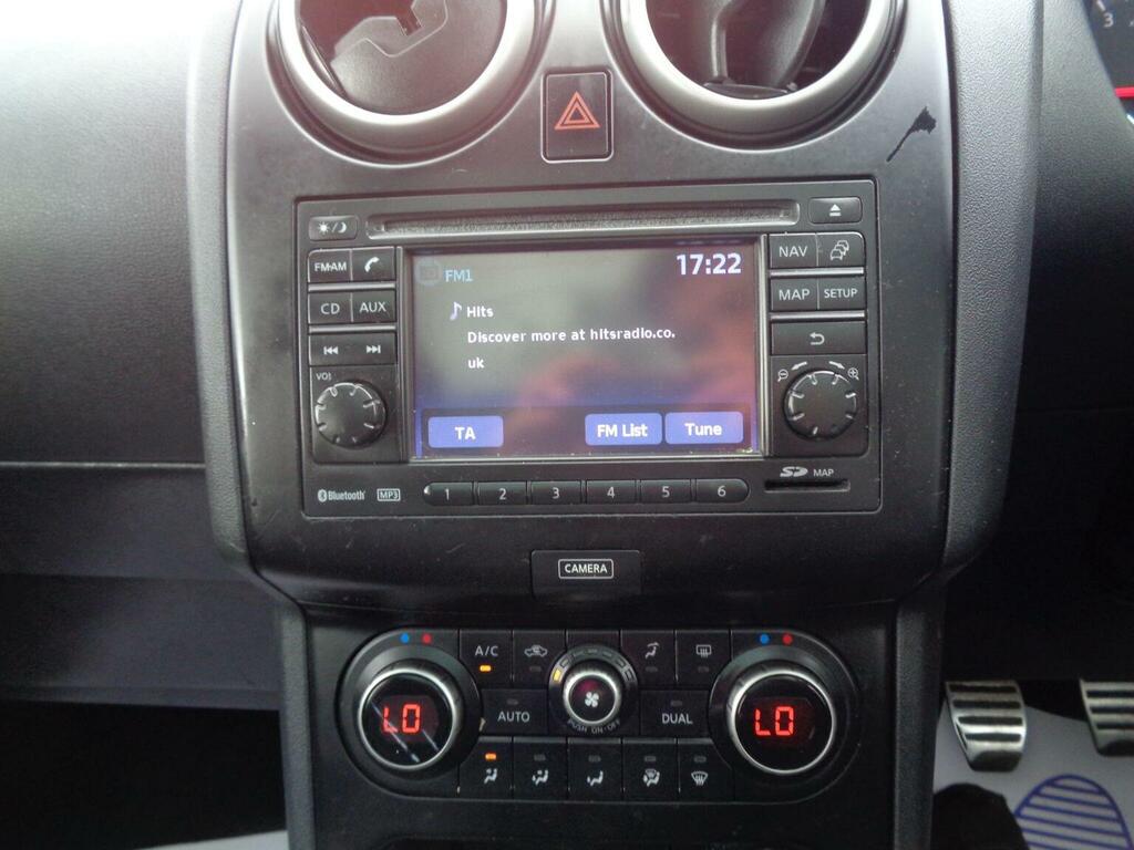 Nissan Qashqai+2 1.6 360 Plus 2 117 Bhp Red #18