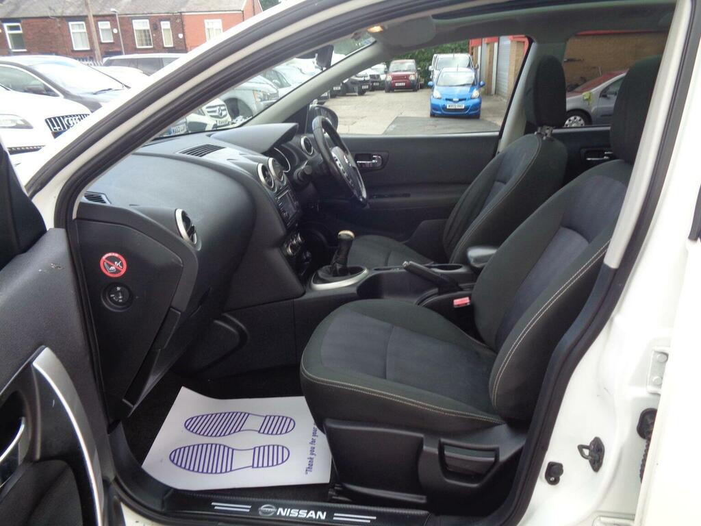 Nissan Qashqai+2 1.6 360 Plus 2 117 Bhp Red #15