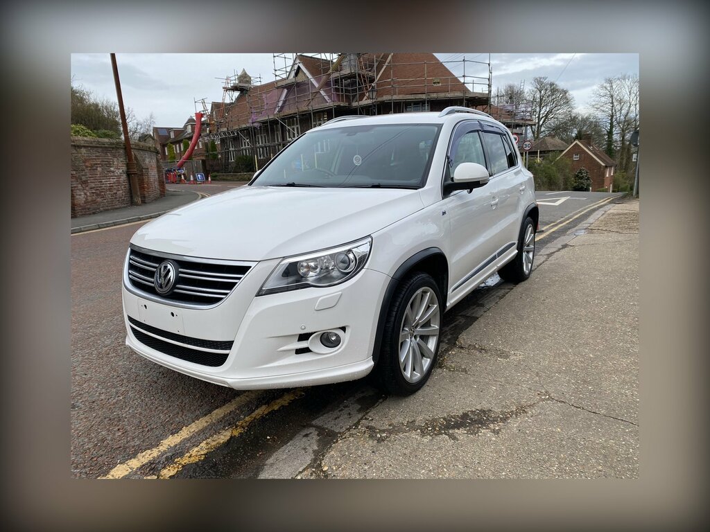 Volkswagen Tiguan 2.0 Tsi Bluemotion Tech R-line Suv Dsg White #3