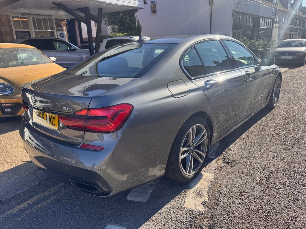 BMW 7 Series 4.4 750I V8 M Sport Saloon Euro 6 Grey #4