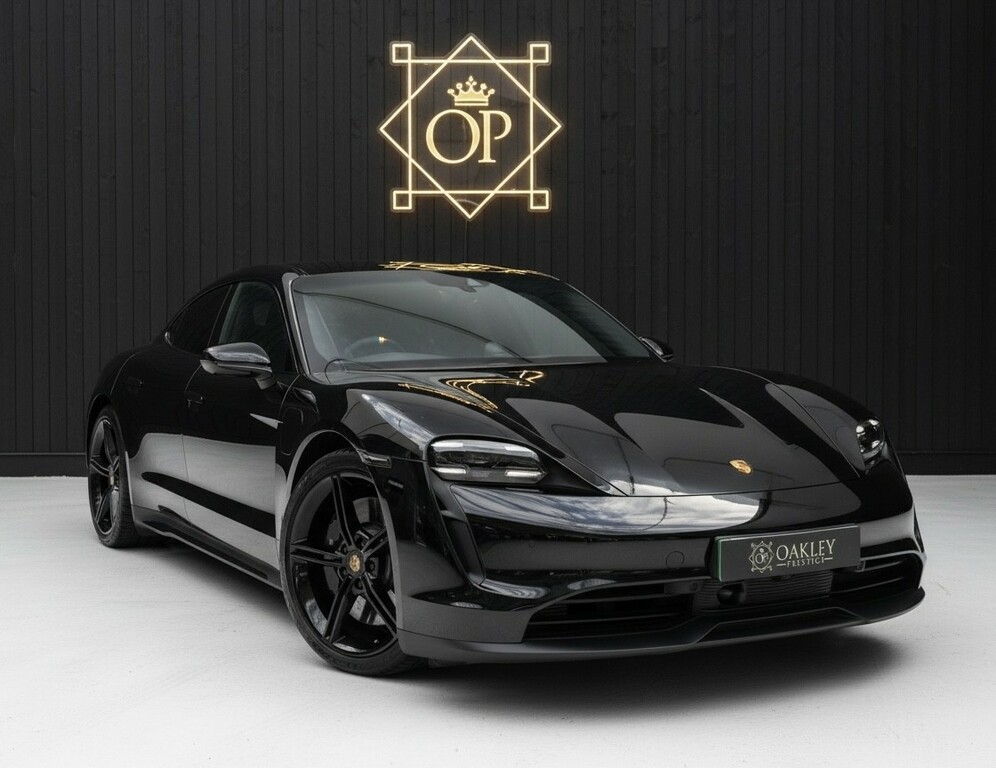 Porsche Taycan Saloon Performance Plus 93.4Kwh 202323 Black