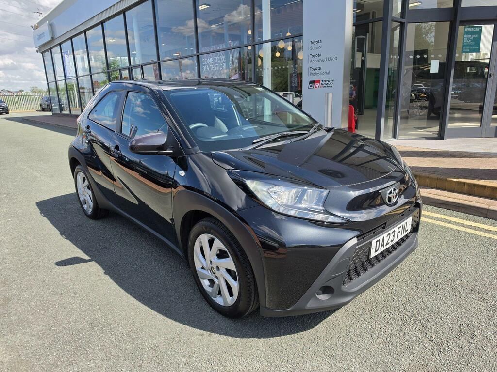 Toyota Aygo X 1.0 Vvt-i Pure Black