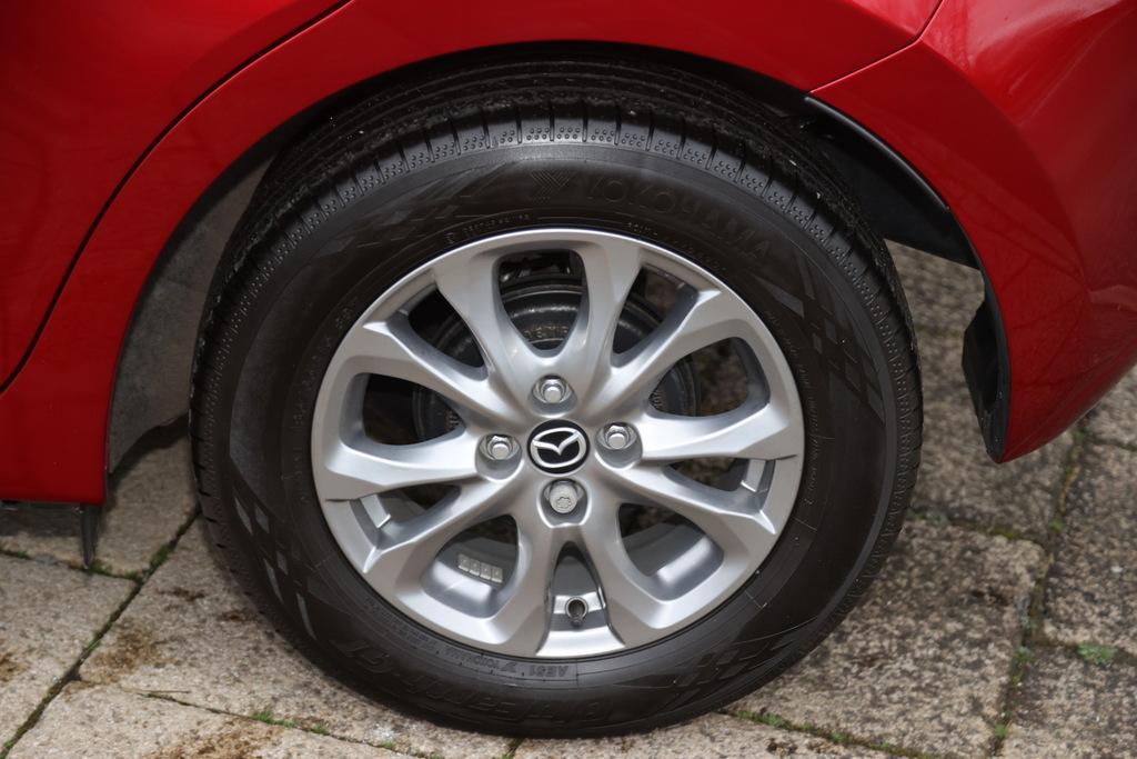 Mazda 2 1.5 E-skyactiv G Mhev Centre-line Red #6