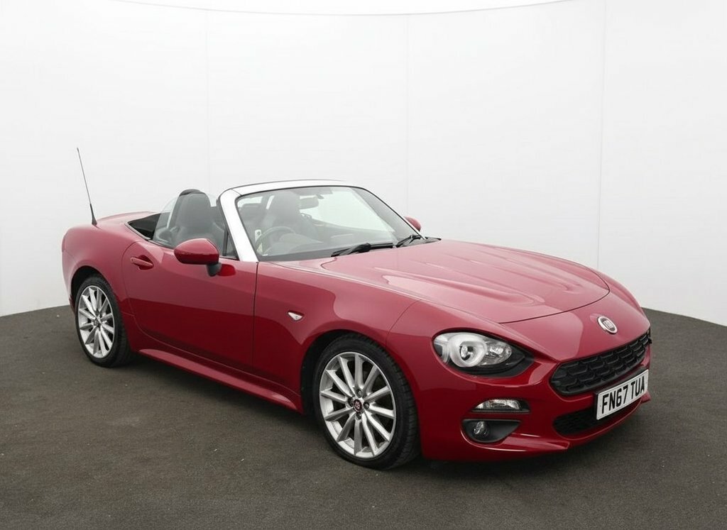 Fiat 124 Spider 1.4L Lusso Red