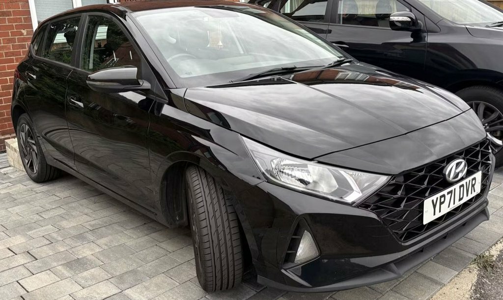 Hyundai I20 1L Element Black