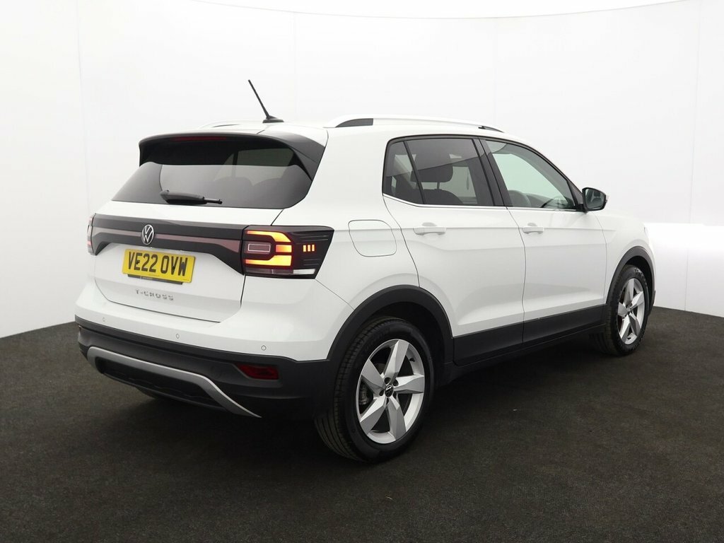 Volkswagen T-Cross 1.0 Tsi 95Ps Active Hatchback White #7