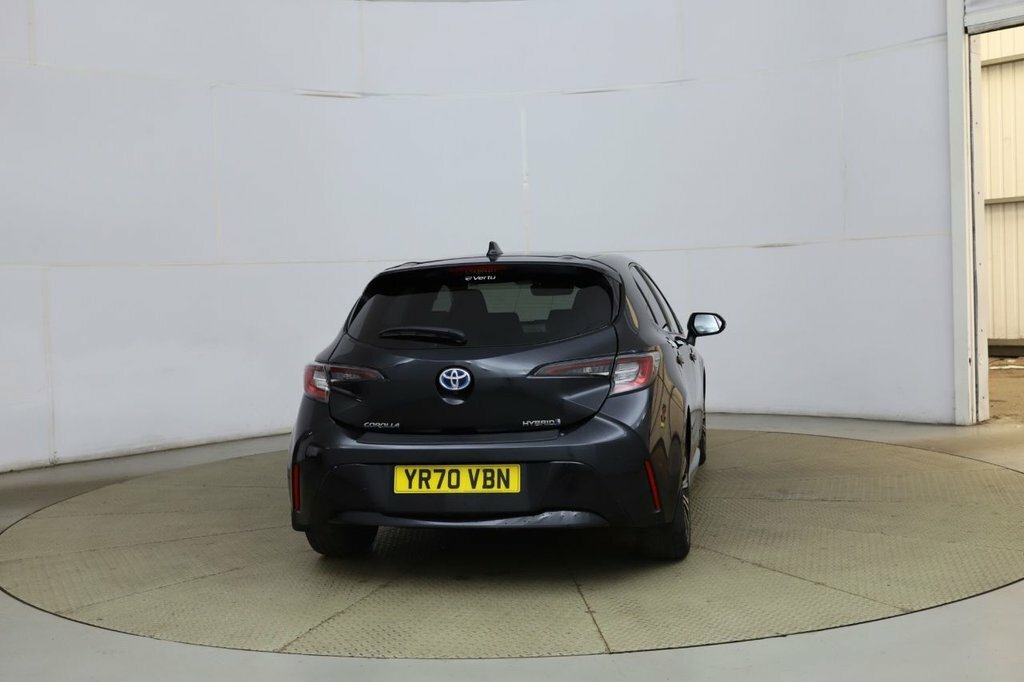 Toyota Corolla 1.8L Design Black #3