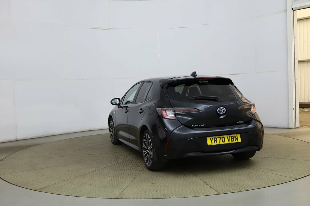 Toyota Corolla 1.8L Design Black #4