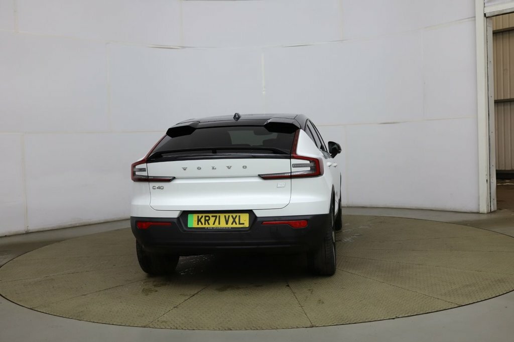 Volvo C40 C40 Pro Recharge Twin Ev Awd White