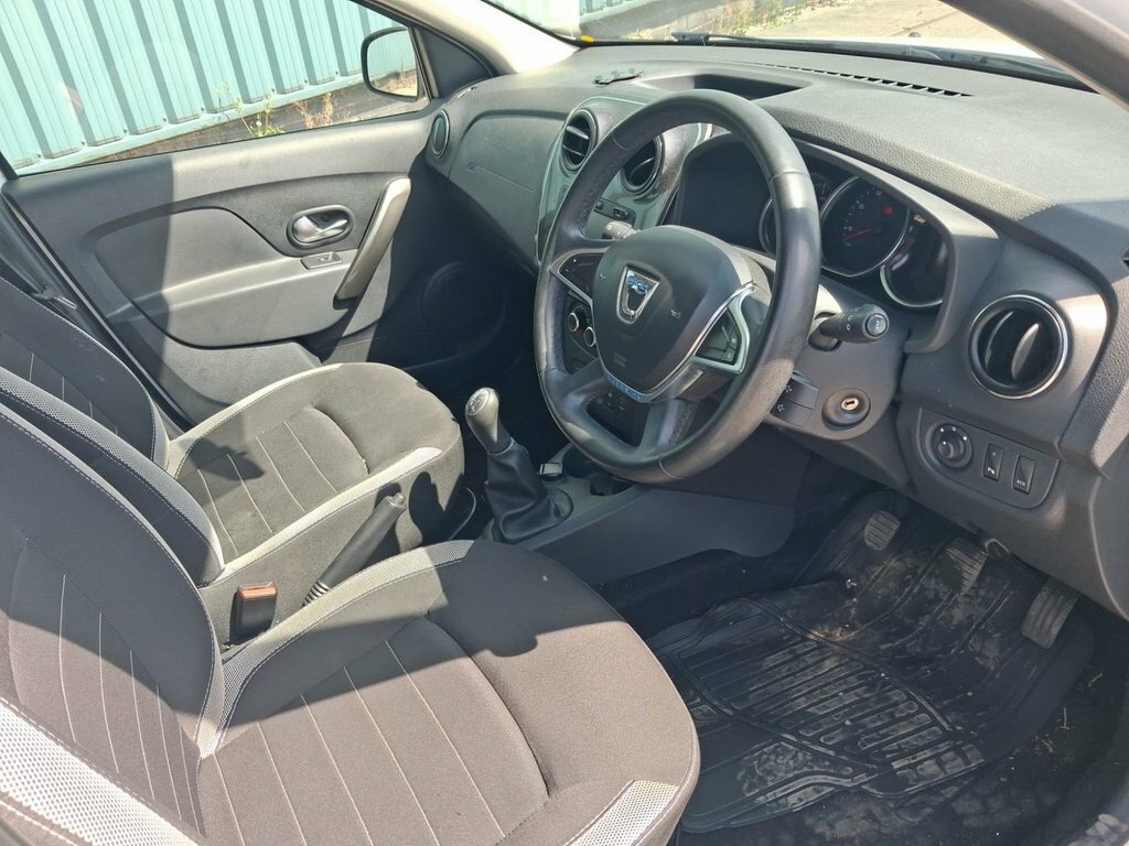Dacia Sandero Stepway Hatchback White #5