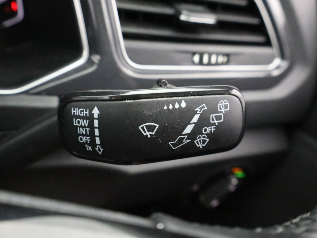 Volkswagen T-Roc 1.0 Tsi Design Euro 6 Ss Grey #34