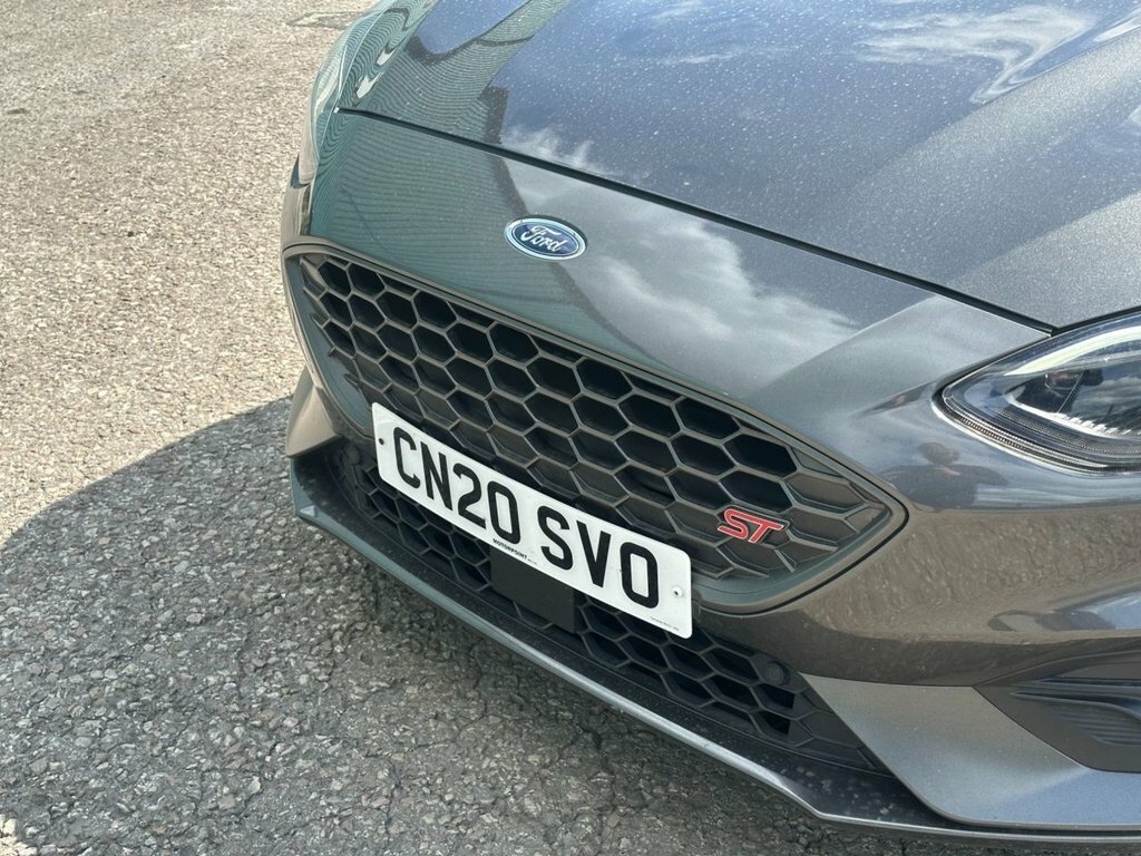 Ford Focus 2L St Grey #5
