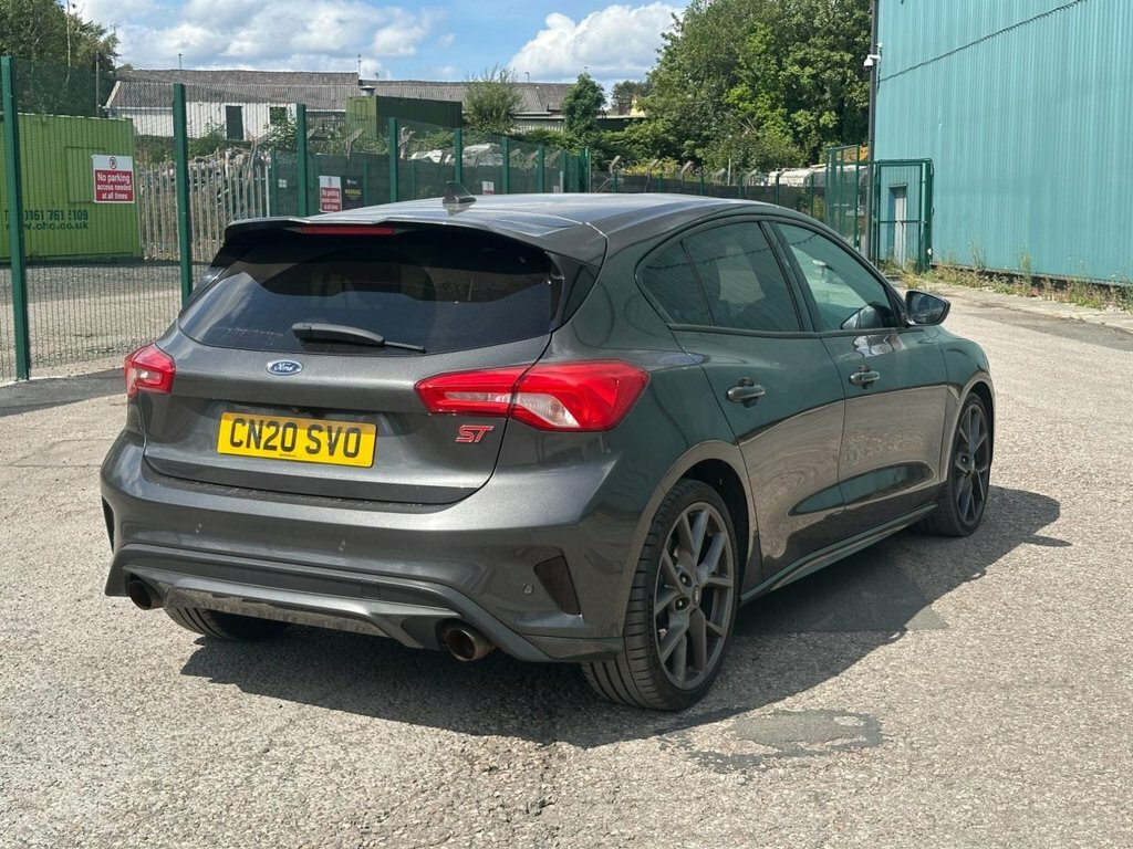 Ford Focus 2L St Grey #3