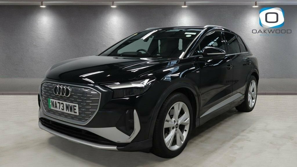 Audi Q4 E Tron Suv Black #2