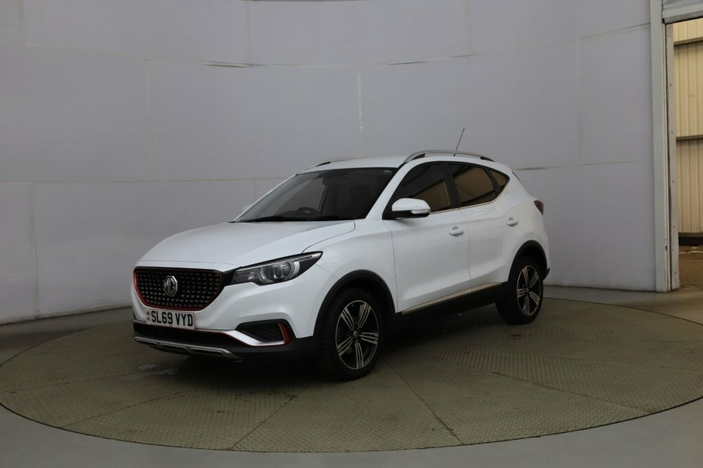 MG ZS 1L Limited Edition White #3