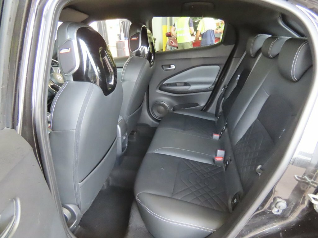 Nissan Juke 1.0 Dig-t Tekna 114Ps Dct 5-Door Red #10