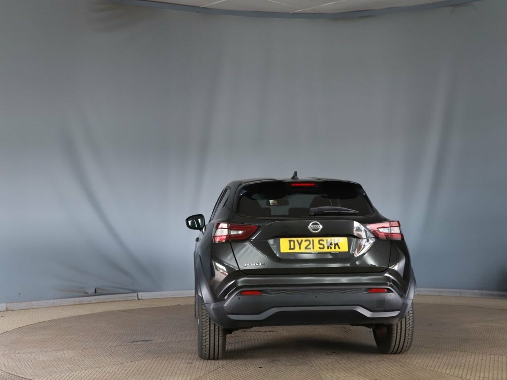 Nissan Juke 1L Tekna Black #4