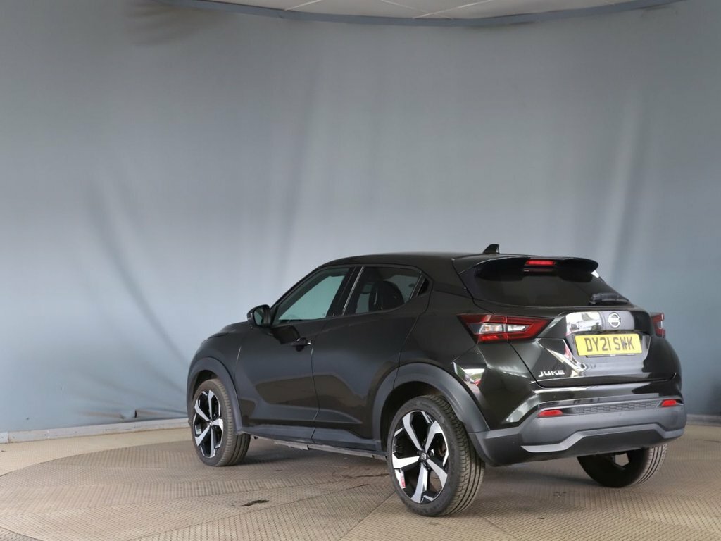 Nissan Juke 1L Tekna Black #5