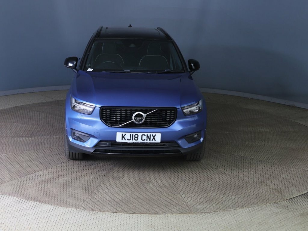 Volvo XC40 2L R-design Pro Blue #2
