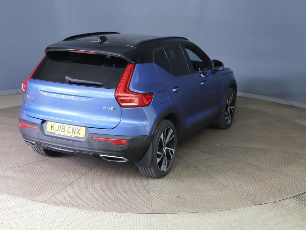 Volvo XC40 2L R-design Pro Blue #6