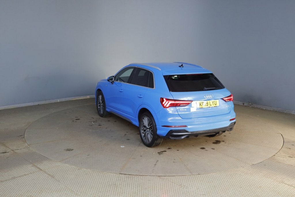 Audi Q3 1.5L S Line Blue #4