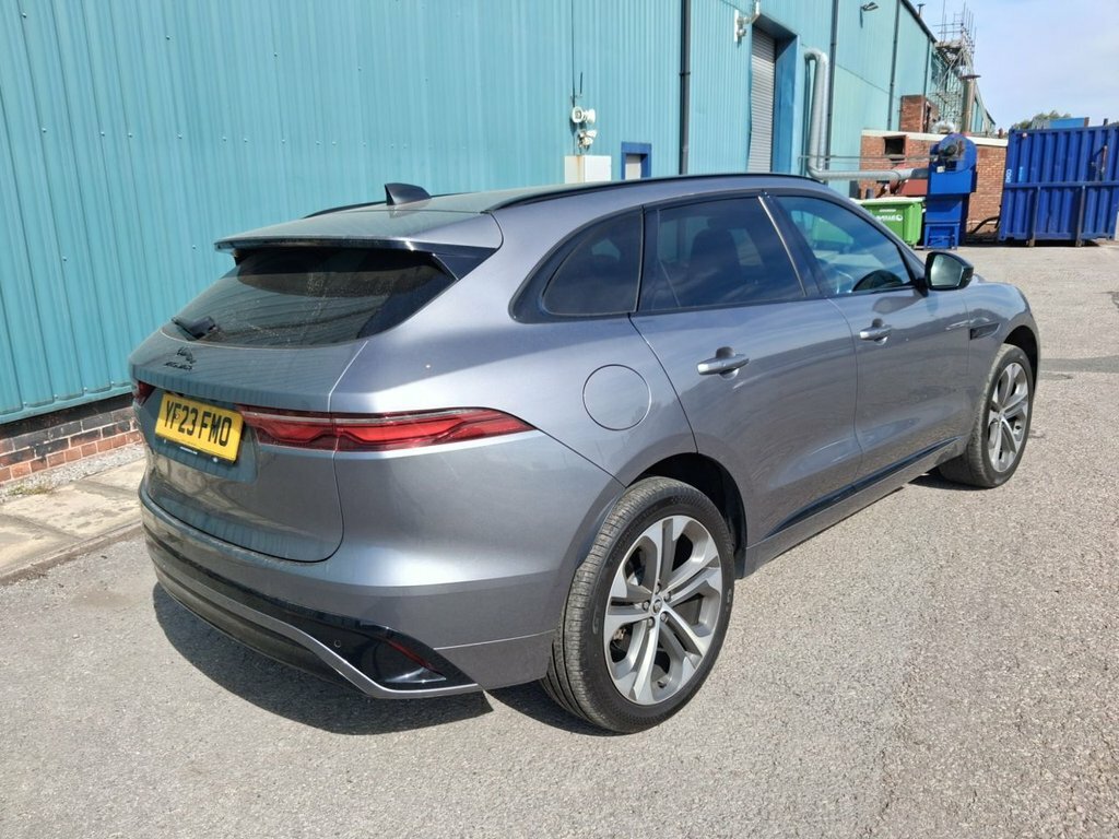 Jaguar F-Pace 2L R-dynamic Hse Black Grey #4