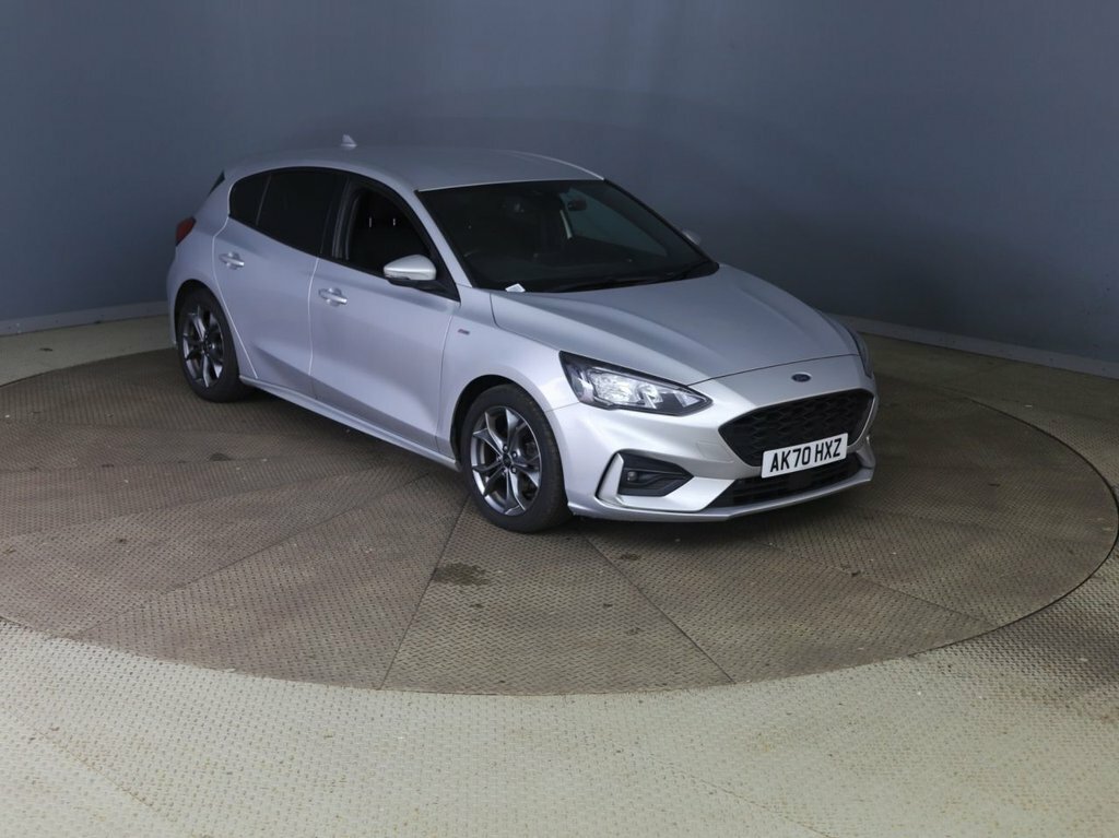 Ford Focus 1L St-line Silver