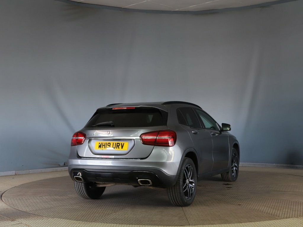 Mercedes-Benz GLA Class 1.6L Urban Edition Grey #6