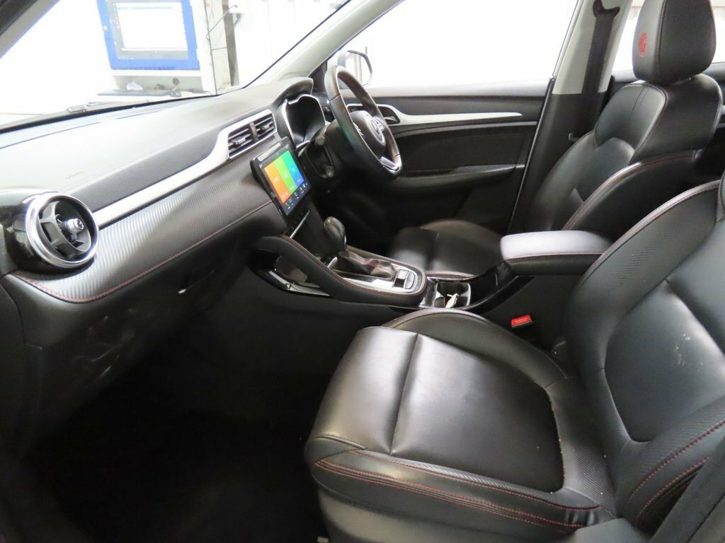 MG ZS 1L Exclusive Silver #6