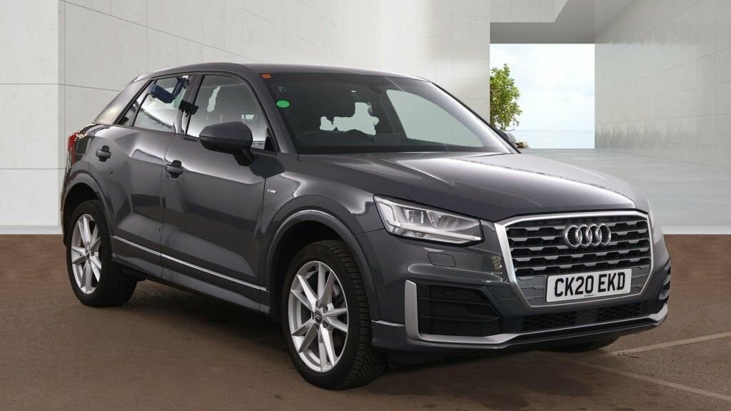 Audi Q2 1L S Line Grey