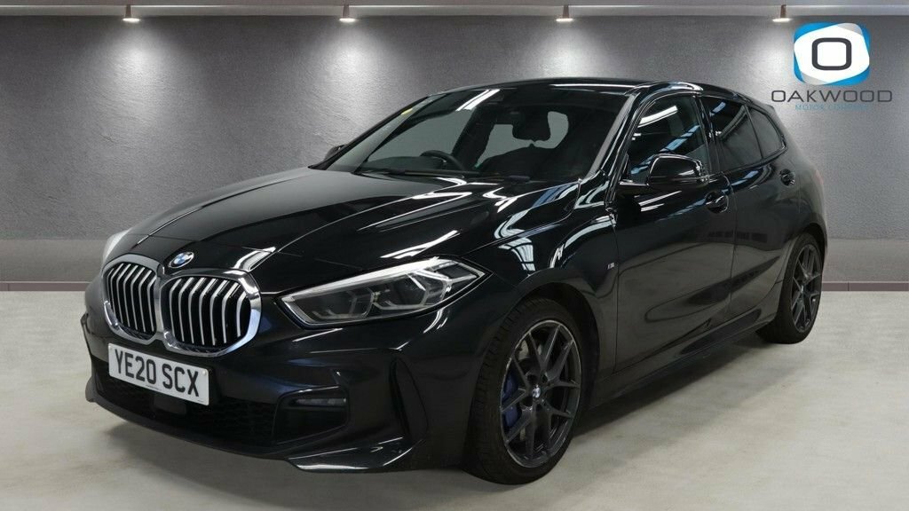 BMW 1 Series 1.5L M Sport Black #2