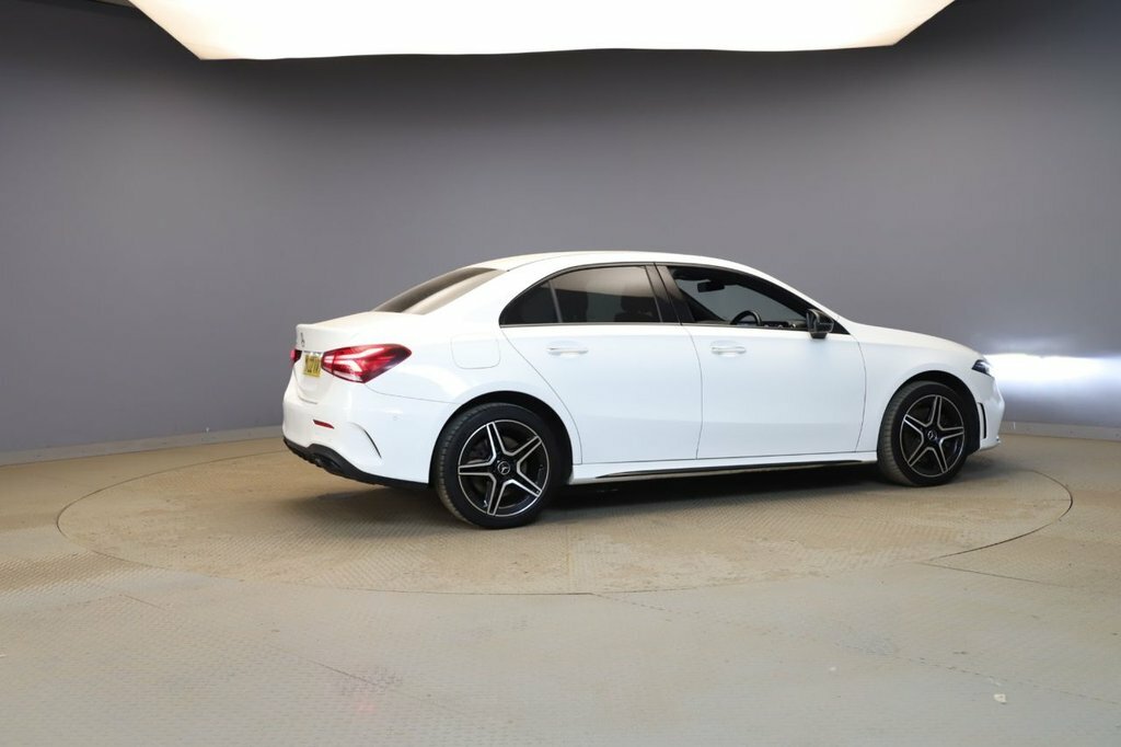 Mercedes-Benz A Class 1.3L Amg Line Edition White #5