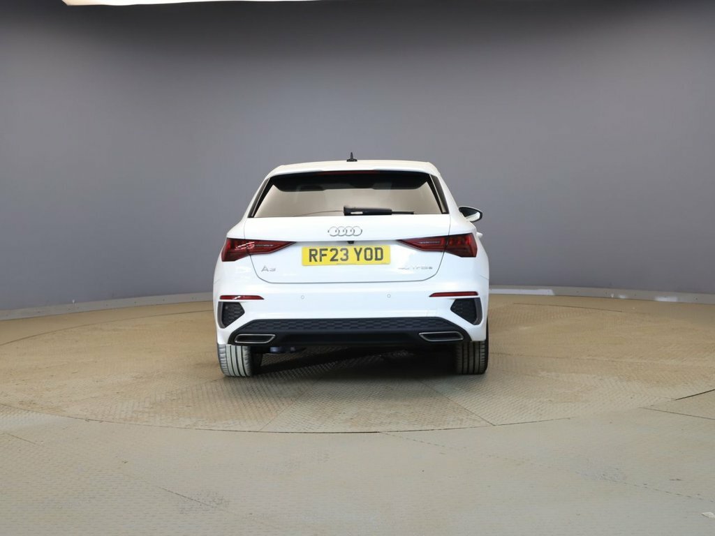 Audi A3 1L S Line RF23YOD White #5