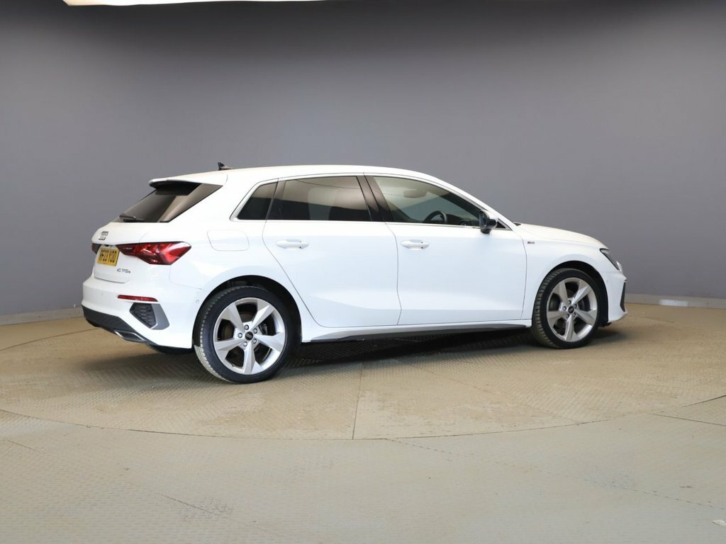 Audi A3 1L S Line RF23YOD White #6