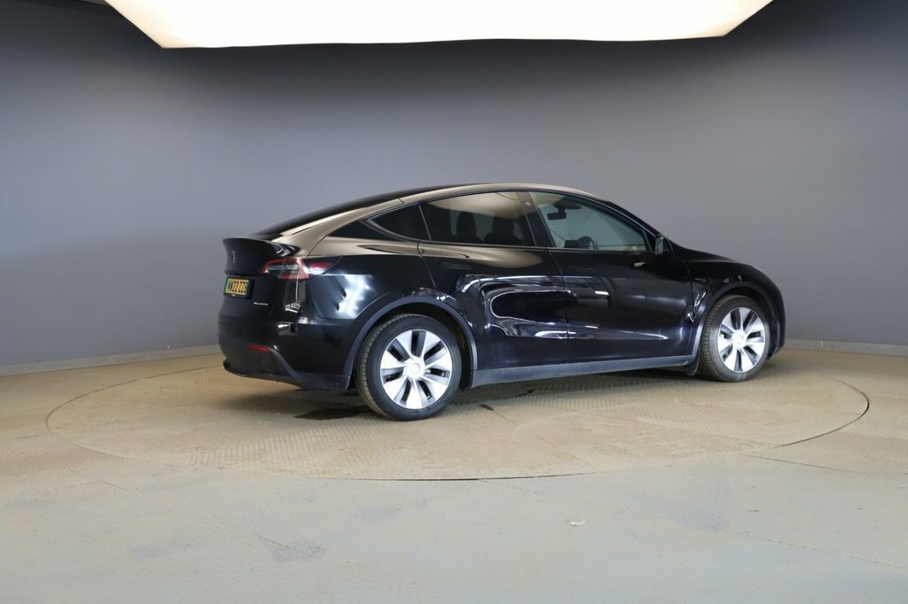 Tesla Model Y Suv MW22ZZB Black #4
