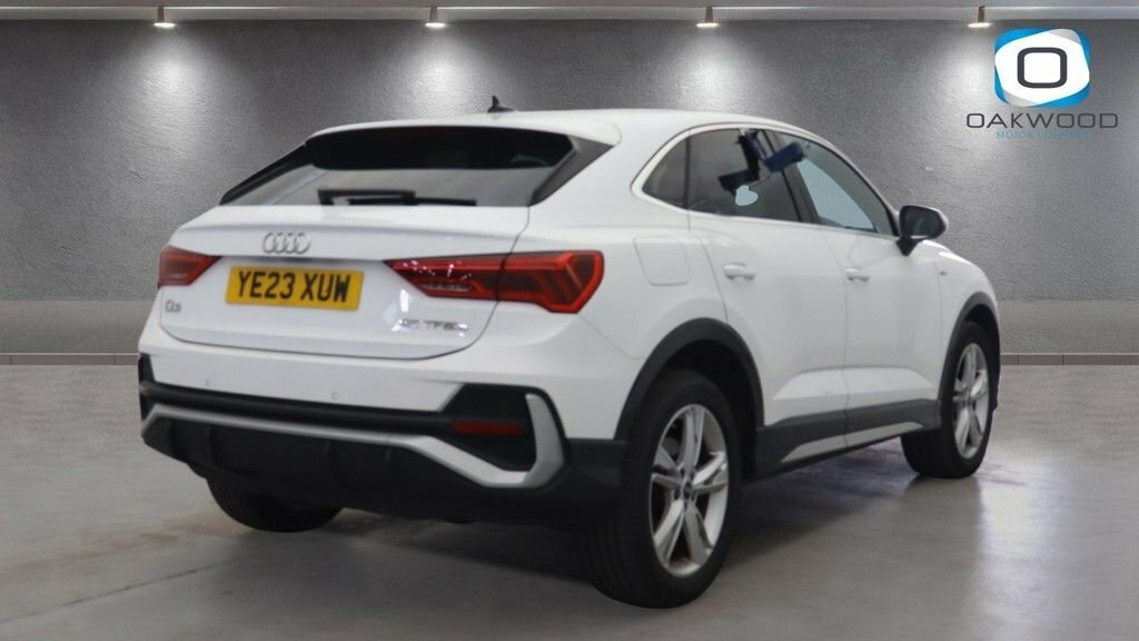 Audi Q3 1.4L S Line White #4