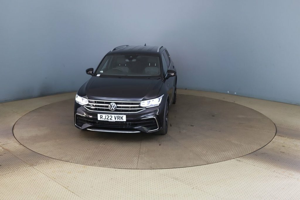 Volkswagen Tiguan Allspace 1.5L R-line Black #2