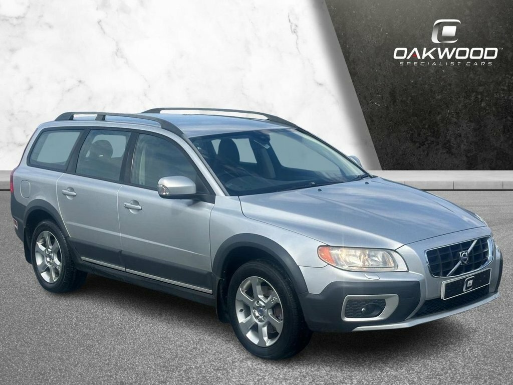 Volvo XC70 2.4L Se Silver
