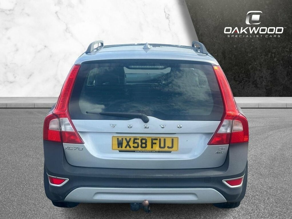 Volvo XC70 2.4L Se Silver #2