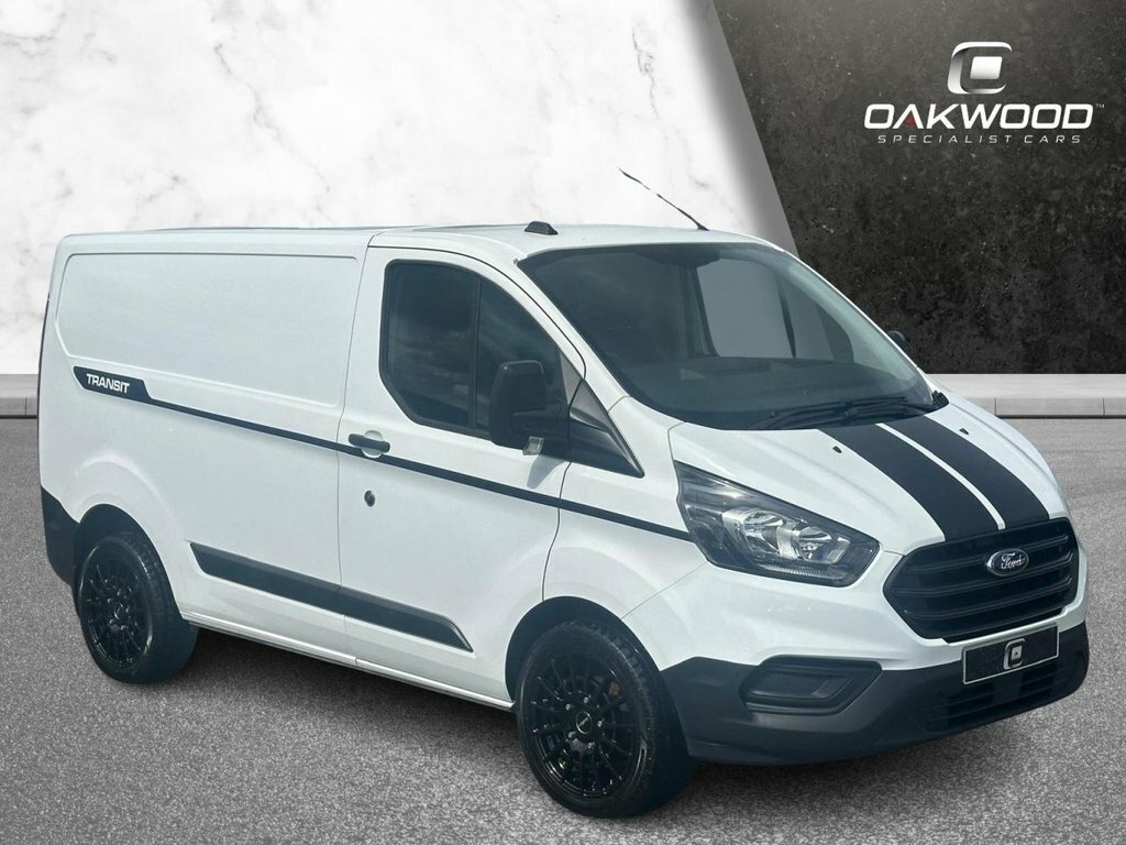 Ford Transit Custom 2L Leader White