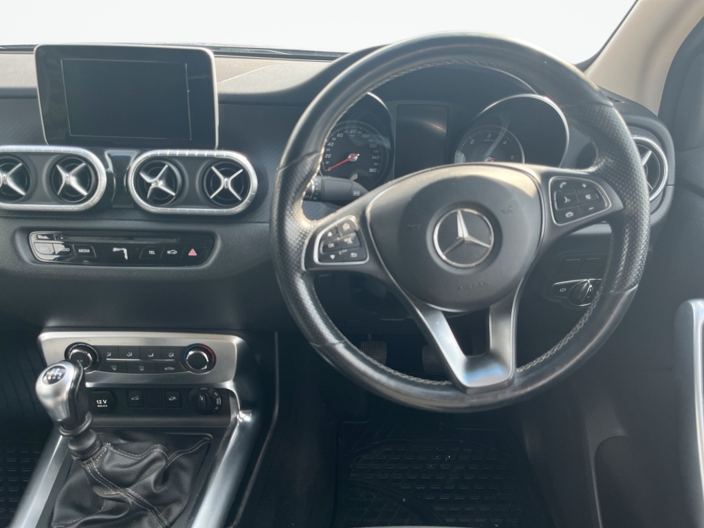 Mercedes-Benz X Class 2.3 X250 D 4Matic Progressive 188 Bhp Blue #21