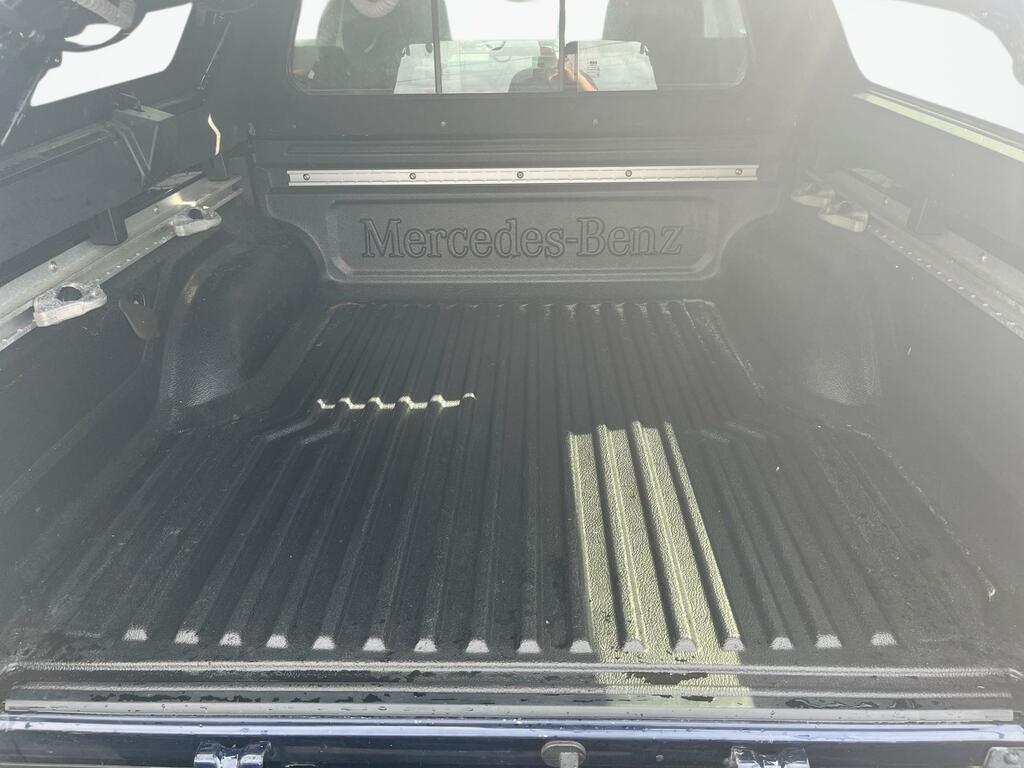 Mercedes-Benz X Class 2.3 X250 D 4Matic Progressive 188 Bhp Blue #28
