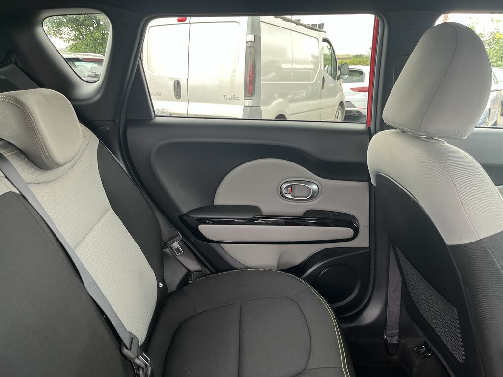 Kia Soul 1.6 Crdi Connect Plus Dct Euro 6 Silver #18
