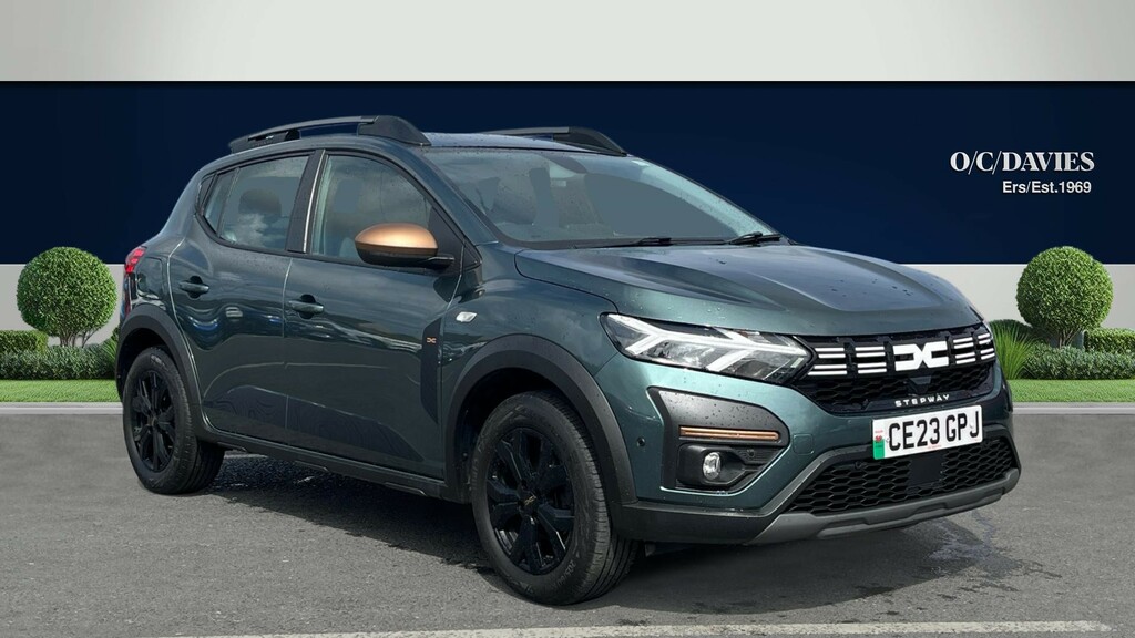 Dacia Sandero Stepway 1.0 Tce Extreme Hatchback Euro 6 Green
