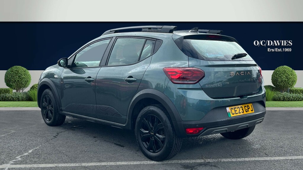 Dacia Sandero Stepway 1.0 Tce Extreme Hatchback Euro 6 Green #3