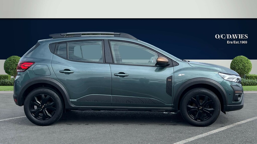 Dacia Sandero Stepway 1.0 Tce Extreme Hatchback Euro 6 Green #2