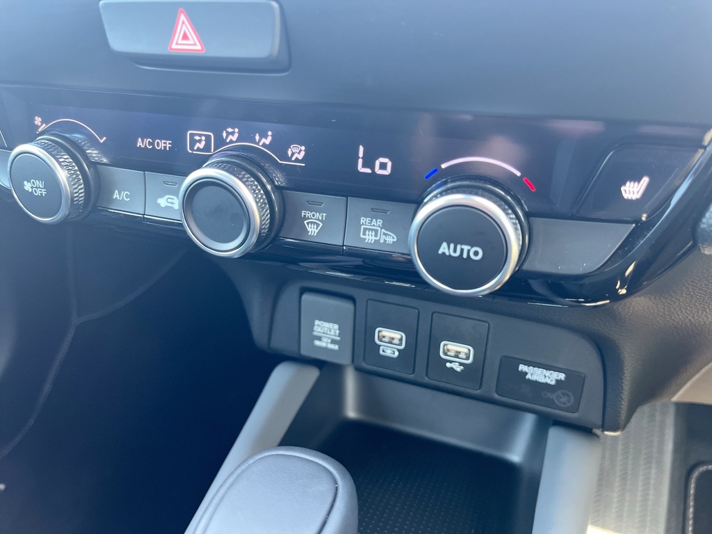 Honda Jazz 1.5 I-mmd Hybrid Advance Ecvt Red #26
