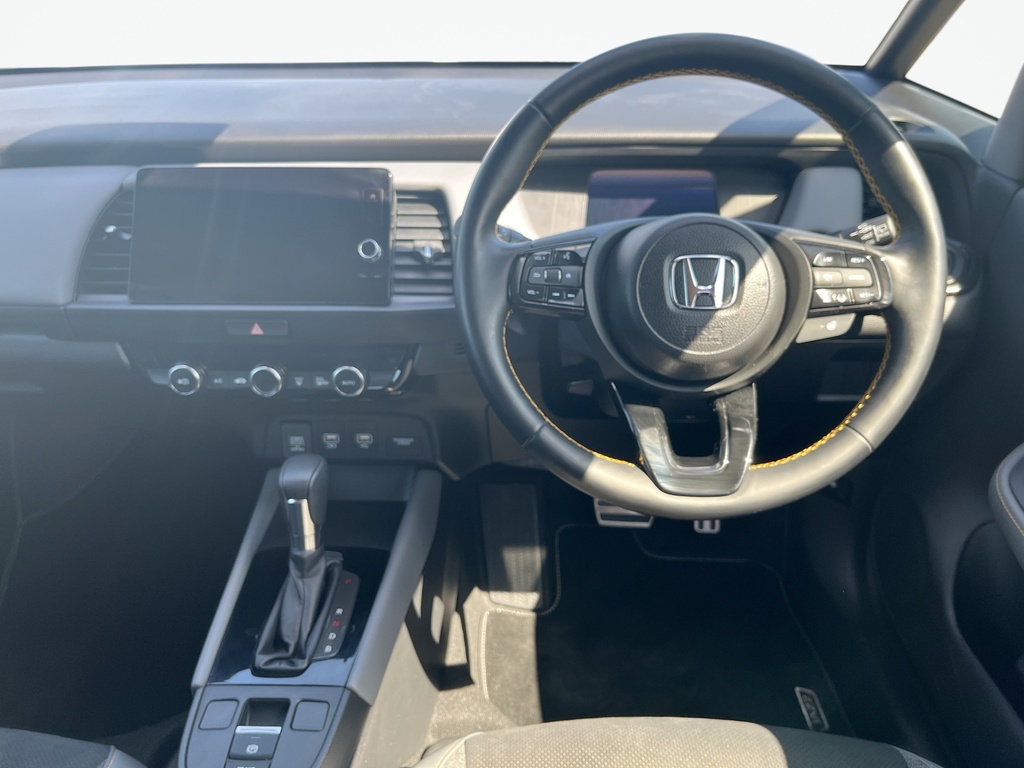 Honda Jazz 1.5 I-mmd Hybrid Advance Ecvt Red #21