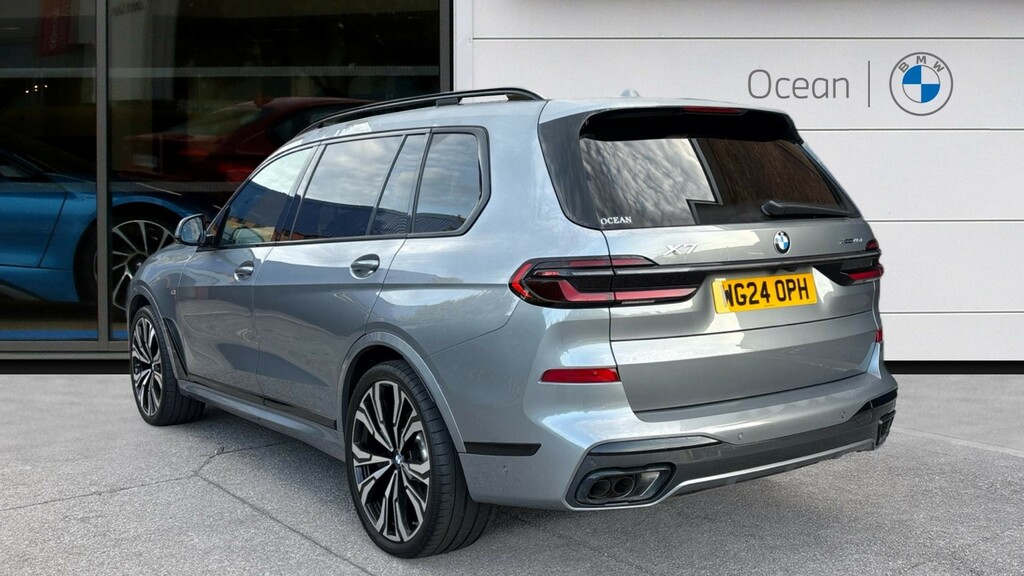 BMW X7 Xdrive40i M Sport Grey #2